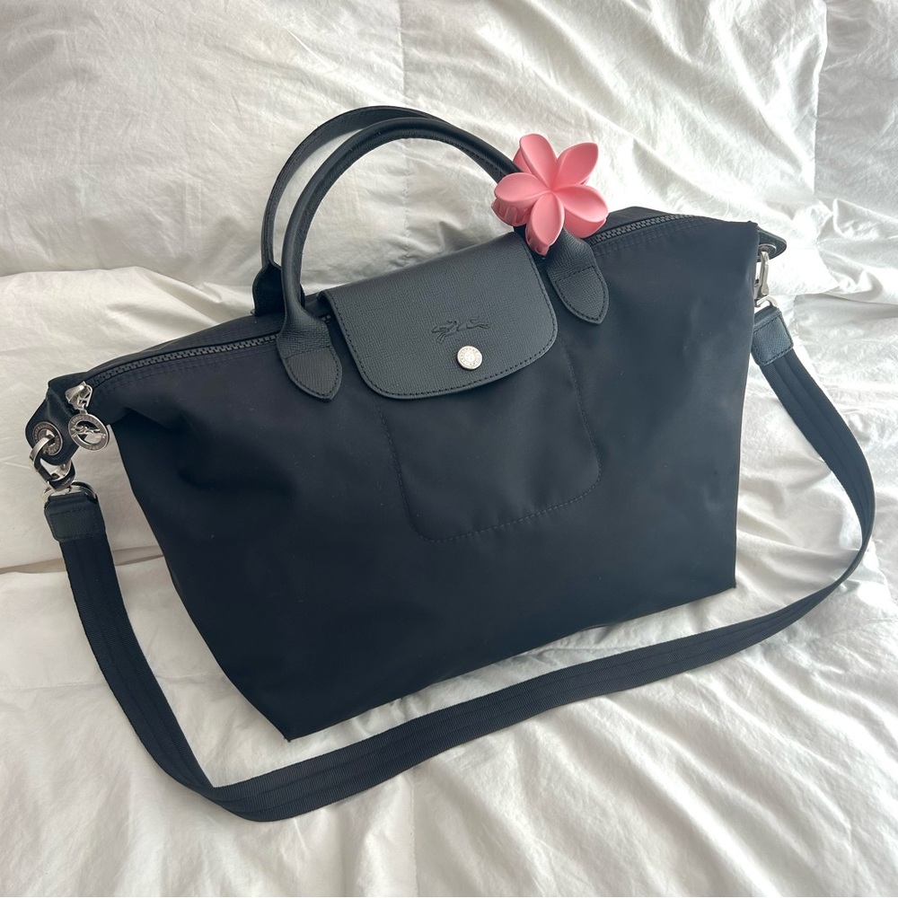 Longchamp La Pliage Black Nylon Tote Bag!